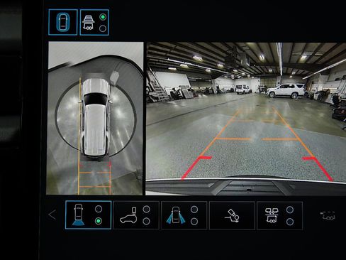 New 2026 GMC Yukon XL AT4 w/ AT4 Premium Plus Package image 45