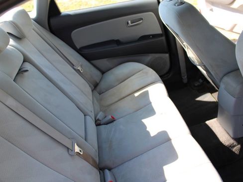Used 2008 Hyundai Elantra SE FWD image 34