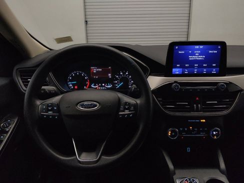 Used 2020 Ford Escape SE FWD image 22