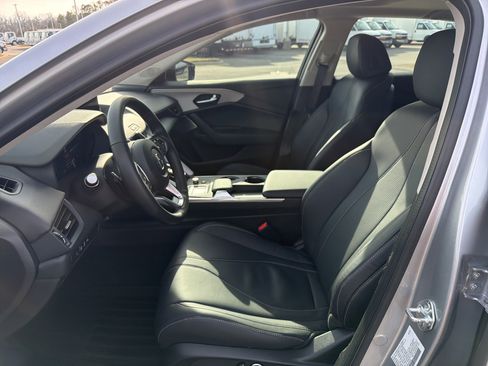 Certified 2025 Acura TLX w/Technology Package image 16