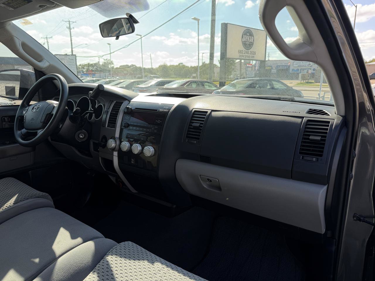 Used 2013 Toyota Tundra 2WD CrewMax w/ Tow Pkg image 15