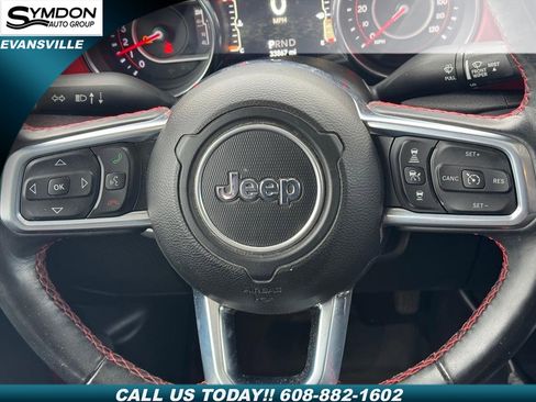 Used 2021 Jeep Gladiator Rubicon image 10