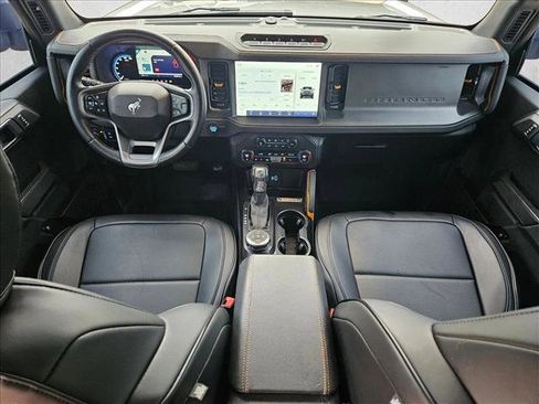 Used 2024 Ford Bronco Badlands AWD/4WD image 19