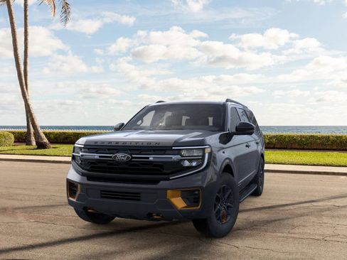 New 2026 Ford Expedition Tremor image 2