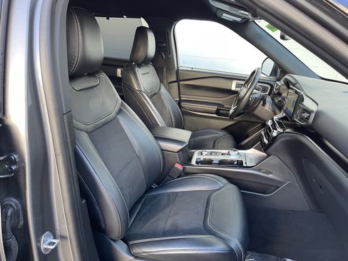 Used 2023 Ford Explorer ST w/ ST Street Pack image 27