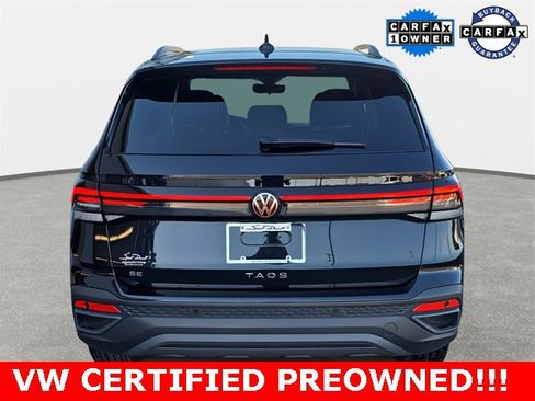 Used 2025 Volkswagen Taos SE image 5