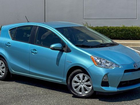 Used 2014 Toyota Prius C Two FWD image 8