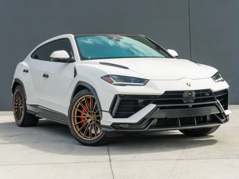 Used 2023 Lamborghini Urus Performante AWD/4WD image 5