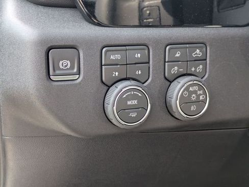New 2026 Chevrolet Silverado 1500 LTZ w/ LTZ Premium Package AWD/4WD image 15