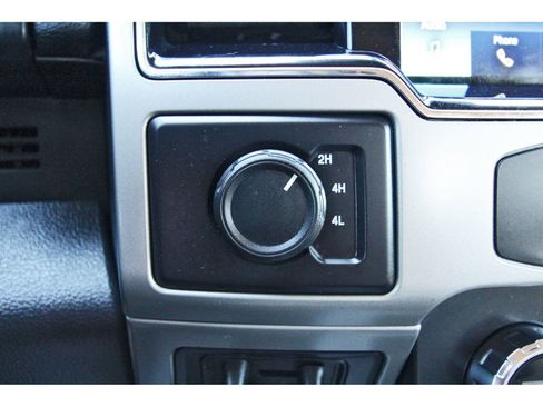 Used 2022 Ford F450 Lariat w/ Lariat Value Package image 28