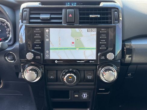 Used 2022 Toyota 4Runner TRD Off-Road Premium image 19