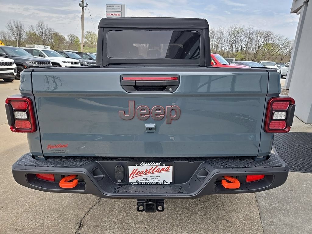 New 2026 Jeep Gladiator Mojave AWD/4WD image 10