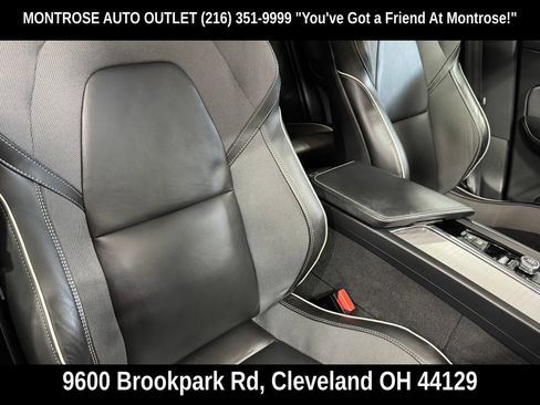 Used 2020 Volvo XC60 T8 R-Design AWD/4WD image 55