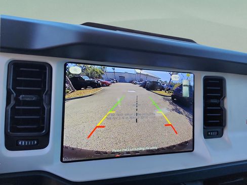 New 2025 Ford Bronco Heritage Edition image 21