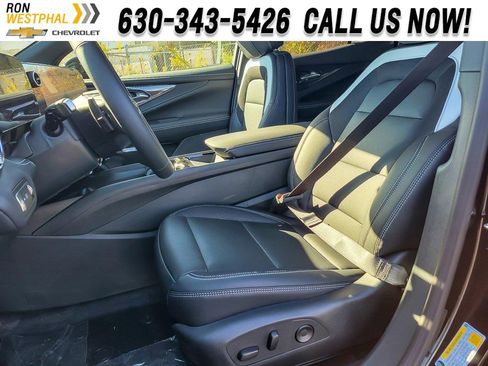 New 2026 Chevrolet Blazer EV LT image 8