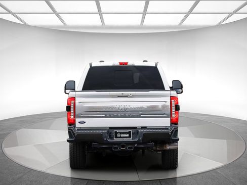 Used 2024 Ford F350 King Ranch w/ FX4 Off-Road Package image 3