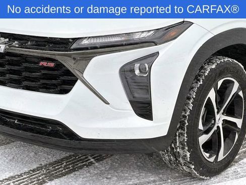 Used 2024 Chevrolet Trax RS w/ Driver Confidence Package image 10