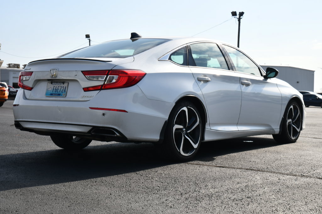 Used 2022 Honda Accord Sport image 7