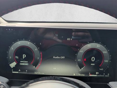 Used 2026 Nissan Kicks SR FWD image 12