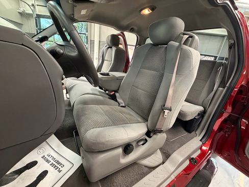 Used 2002 Ford F150 XLT image 7