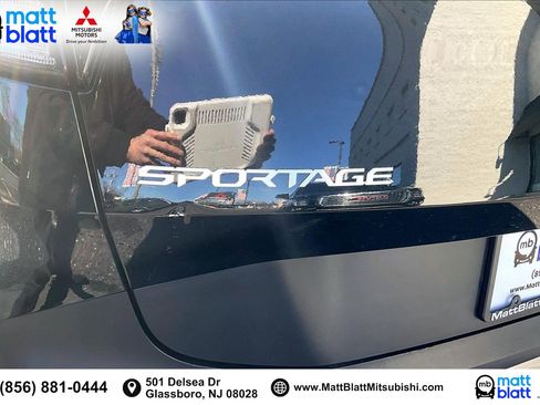 Used 2024 Kia Sportage LX image 16