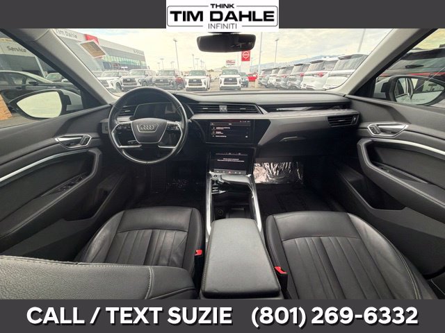 Used 2021 Audi e-tron Premium w/ Convenience Plus Package AWD/4WD image 2