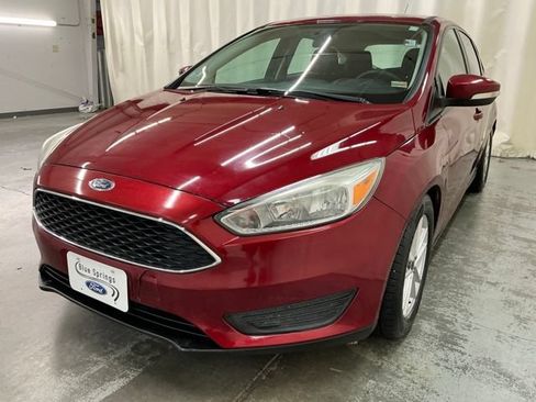 Used 2016 Ford Focus SE FWD image 8