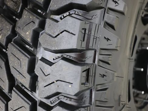 Used 2021 Ford F250 XLT w/ Tremor Off-Road Package image 14