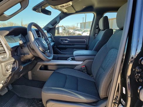 Used 2025 RAM 1500 Lone Star image 19