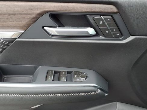 New 2026 GMC Acadia Denali image 29