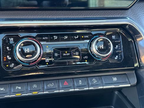 Used 2024 GMC Sierra 1500 Denali image 20