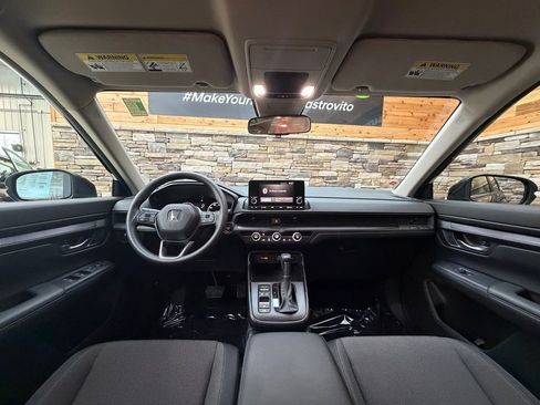 Used 2023 Honda CR-V LX image 16