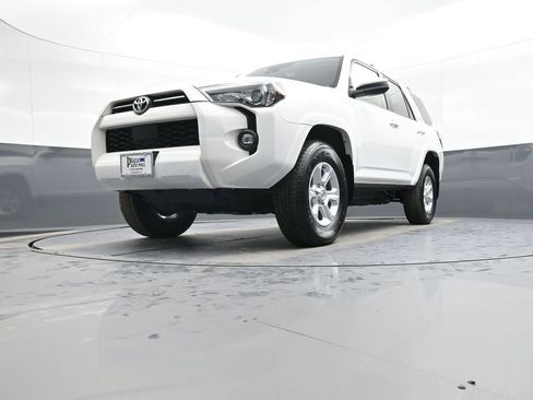 Certified 2024 Toyota 4Runner SR5 image 24