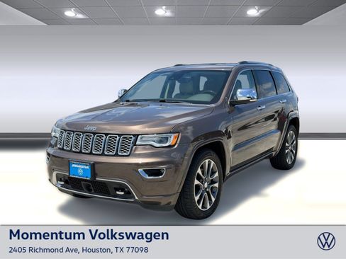 Used 2018 Jeep Grand Cherokee Overland RWD image 1