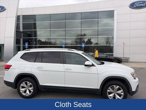 Used 2018 Volkswagen Atlas Launch Edition image 2