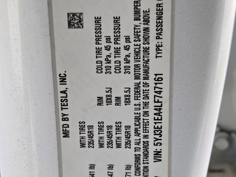 Used 2020 Tesla Model 3 Standard Range Plus RWD image 21