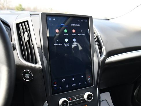 Used 2022 Ford Edge Titanium w/ Class II Trailer Tow Package image 26