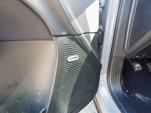 Used 2022 Dodge Challenger R/T Scat Pack w/ Driver Convenience Group image 14