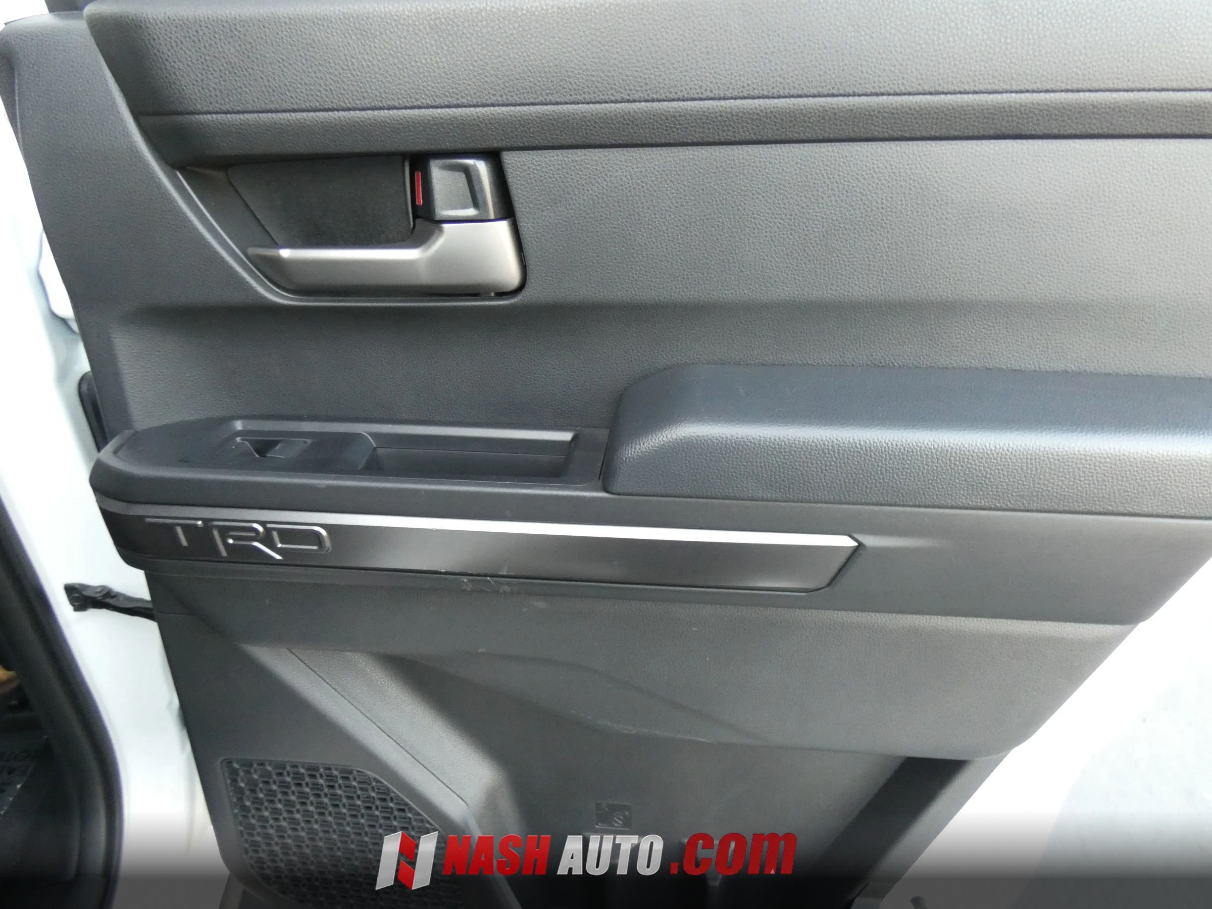Used 2026 Toyota Tacoma TRD Sport w/ TRD Sport Upgrade Package AWD/4WD image 42