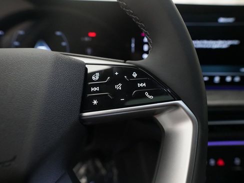 Used 2025 Audi Q5 Premium Plus w/ Premium Plus image 22