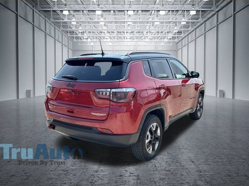 Used 2018 Jeep Compass Trailhawk AWD/4WD image 8