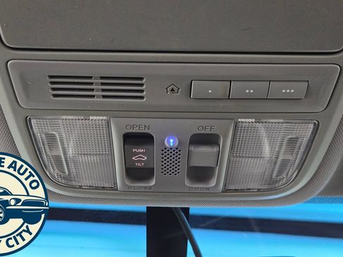 Used 2017 Honda Accord EX-L image 23