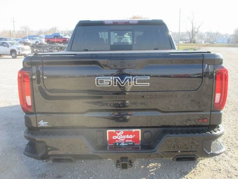New 2026 GMC Sierra 1500 AT4 w/ AT4 Premium Package image 6