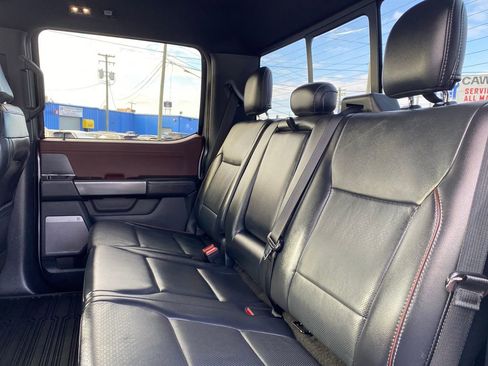 Used 2021 Ford F150 Lariat w/ Equipment Group 502A High image 17