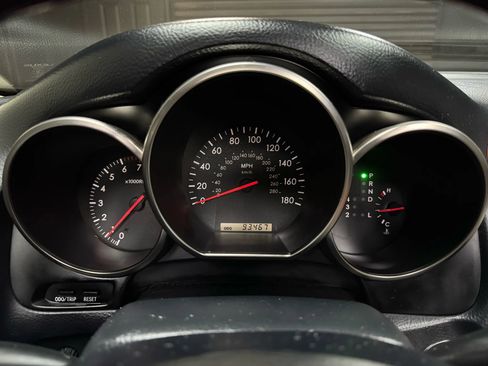 Used 2005 Lexus SC 430 Convertible image 33