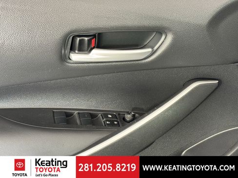 Used 2023 Toyota Corolla SE image 12
