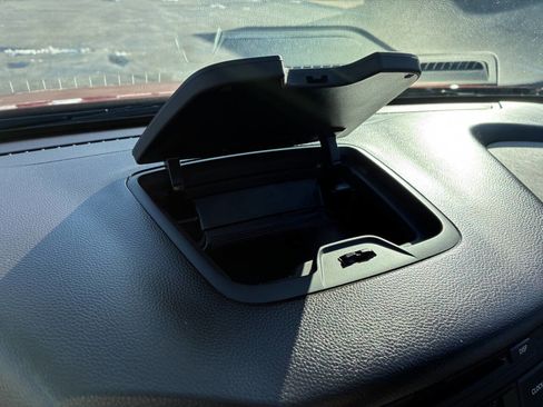 Used 2017 Hyundai Santa Fe Sport image 15