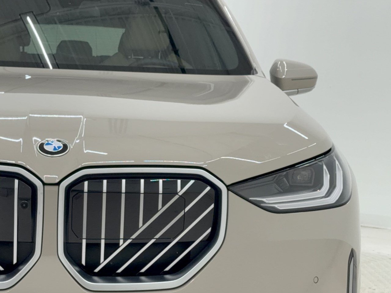 Certified 2025 BMW X3 xDrive30i w/ Premium Package AWD/4WD image 12