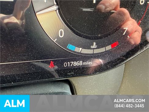 Used 2023 Land Rover Range Rover Sport SE Dynamic image 33