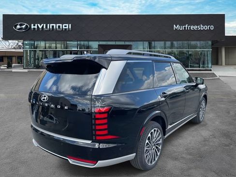 New 2026 Hyundai Palisade Calligraphy FWD image 5